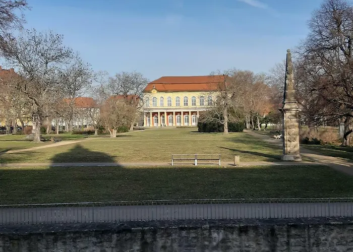 アパート Elias メルゼブルク