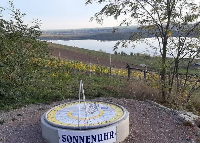 Elias * メルゼブルク